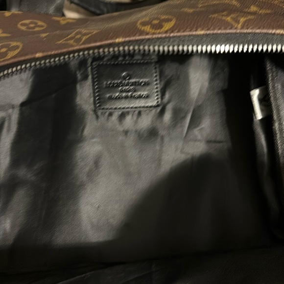 Louis Vuitton Monogram Discovery Backpack - Picture 12 of 17